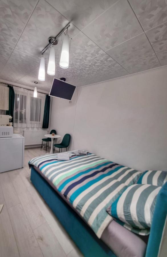 15. Little Studio Apartment Bucharest Luaran gambar